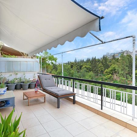 Central Pagrati Apartment With Park View Balcony - Opp Pangrati Grove Atina Dış mekan fotoğraf